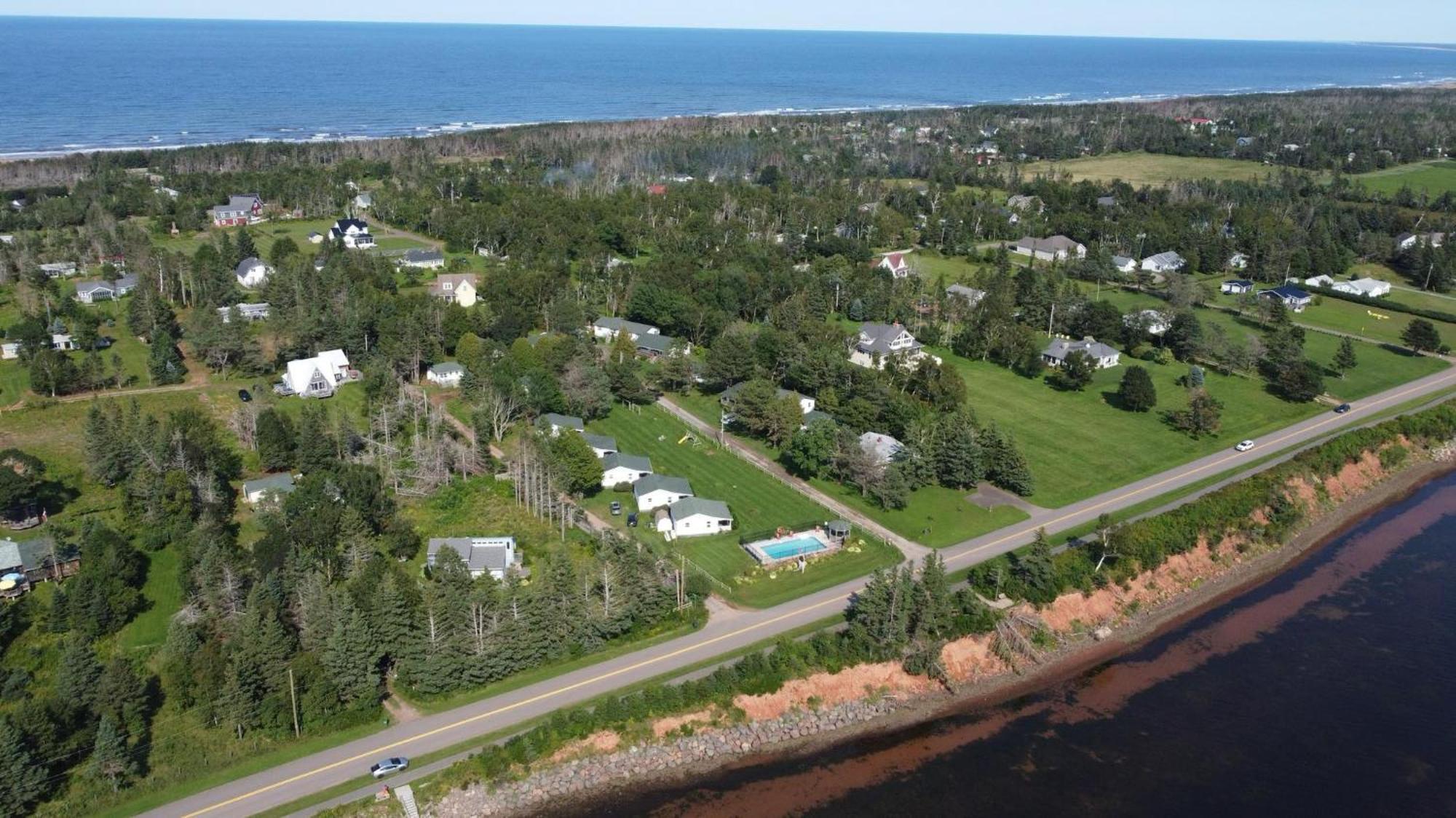 By The Bay Cottages Stanhope Bagian luar foto